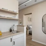 Lägenhet Dolce Apartmanhaz *