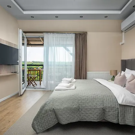 Dolce Apartmanhaz Daire *