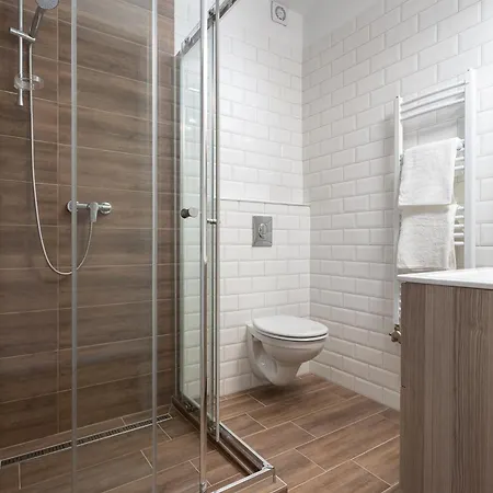 Dolce Apartmanhaz Daire