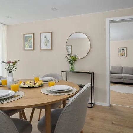 Dolce Apartmanhaz * Eğri